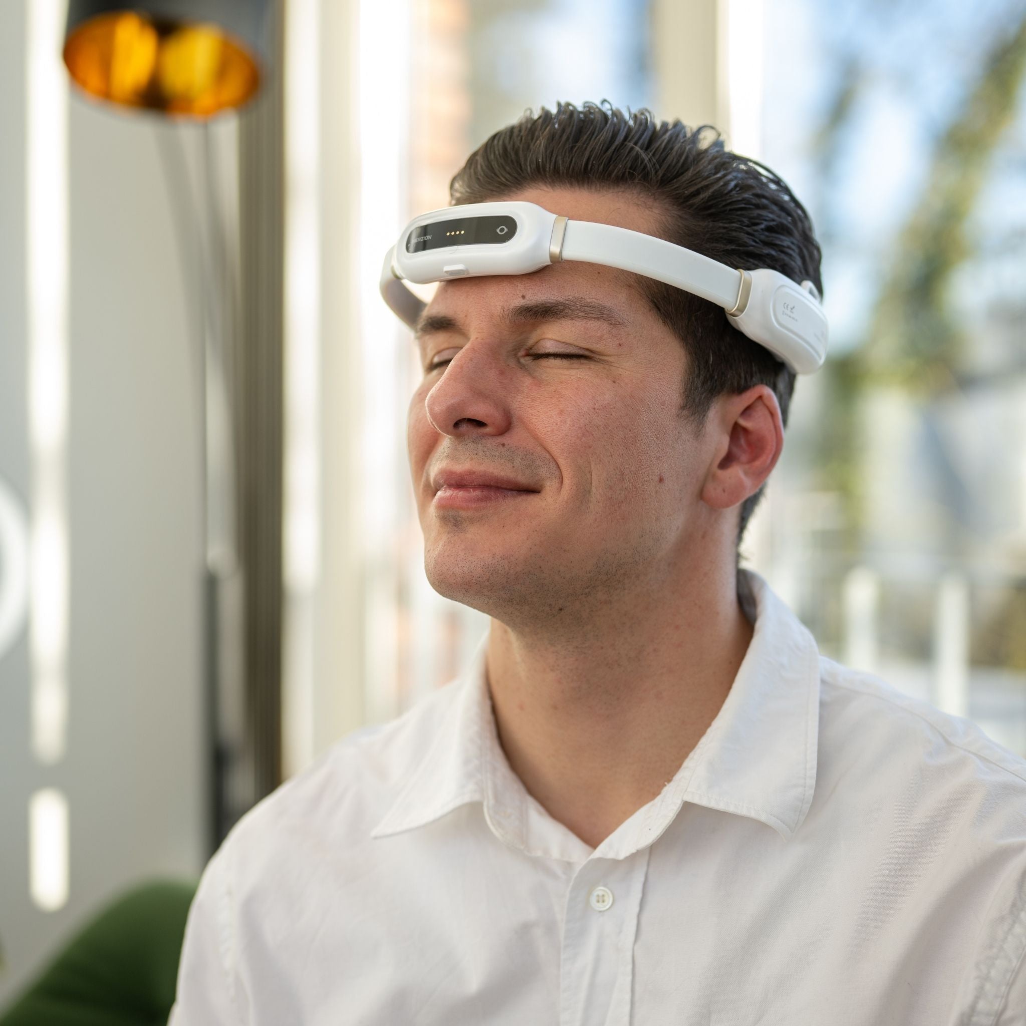 Michel Menzel Physiotherapeut testet HERZION Neurostimulation – Therapiegold